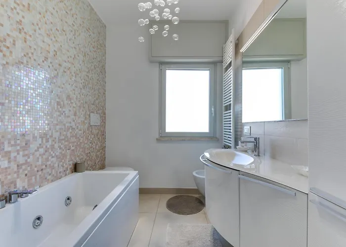Sul Mare Con Servizio E Aquapark Daire Riccione