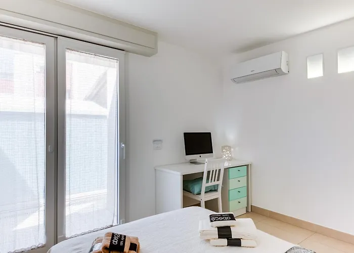 Sul Mare Con Servizio E Aquapark Daire Riccione