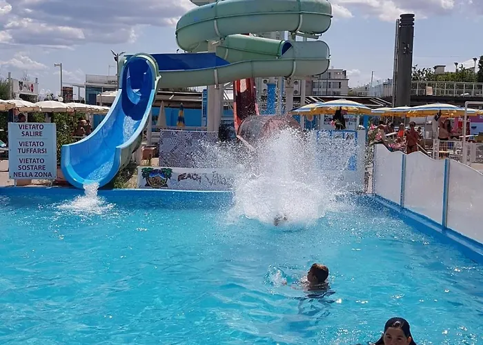 Sul Mare Con Servizio E Aquapark Daire Riccione