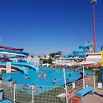 アパート Sul Mare Con Servizio E Aquapark リッチョーネ