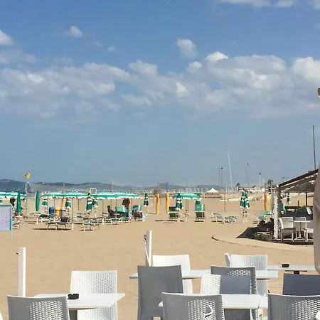 Sul Mare Con Compresa Bifamiliare *