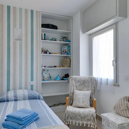 Apartment Sul Mare Con Compresa Bifamiliare Riccione