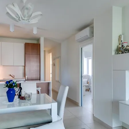 Sul Mare Con Servizio E Aquapark Apartment *